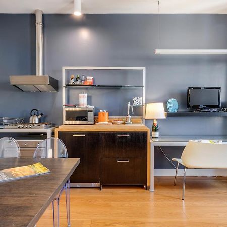Piazza Santa Croce Design Apartment With Balcony Florence Ngoại thất bức ảnh