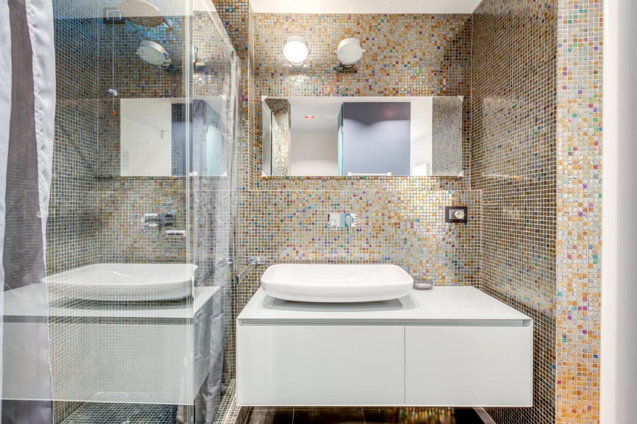 Piazza Santa Croce Design Apartment With Balcony Florence Ngoại thất bức ảnh